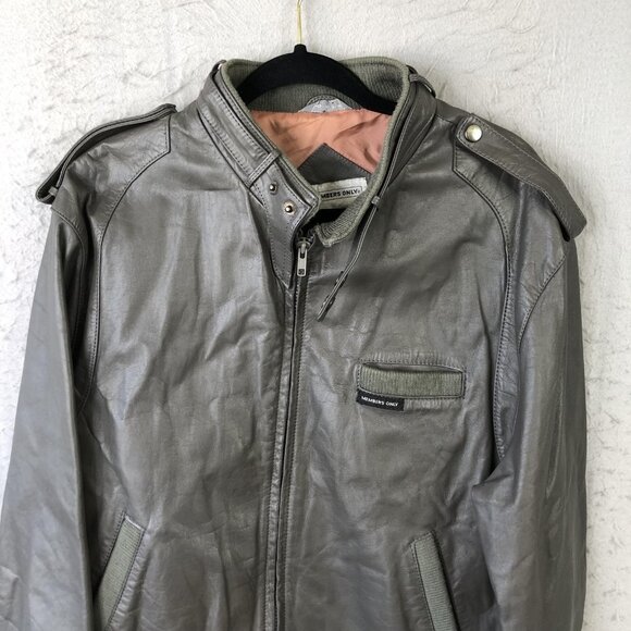 Vintage Members Only Jacket Mens 46 Gray Leather Bomber Moto Epaulets 80s - Picture 11 of 16